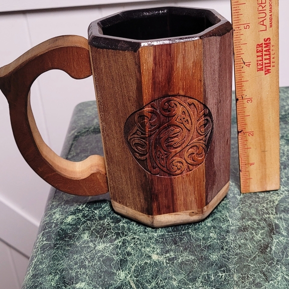 Handcrafted Wooden Mug with Carved Design - Picture 3 of 14